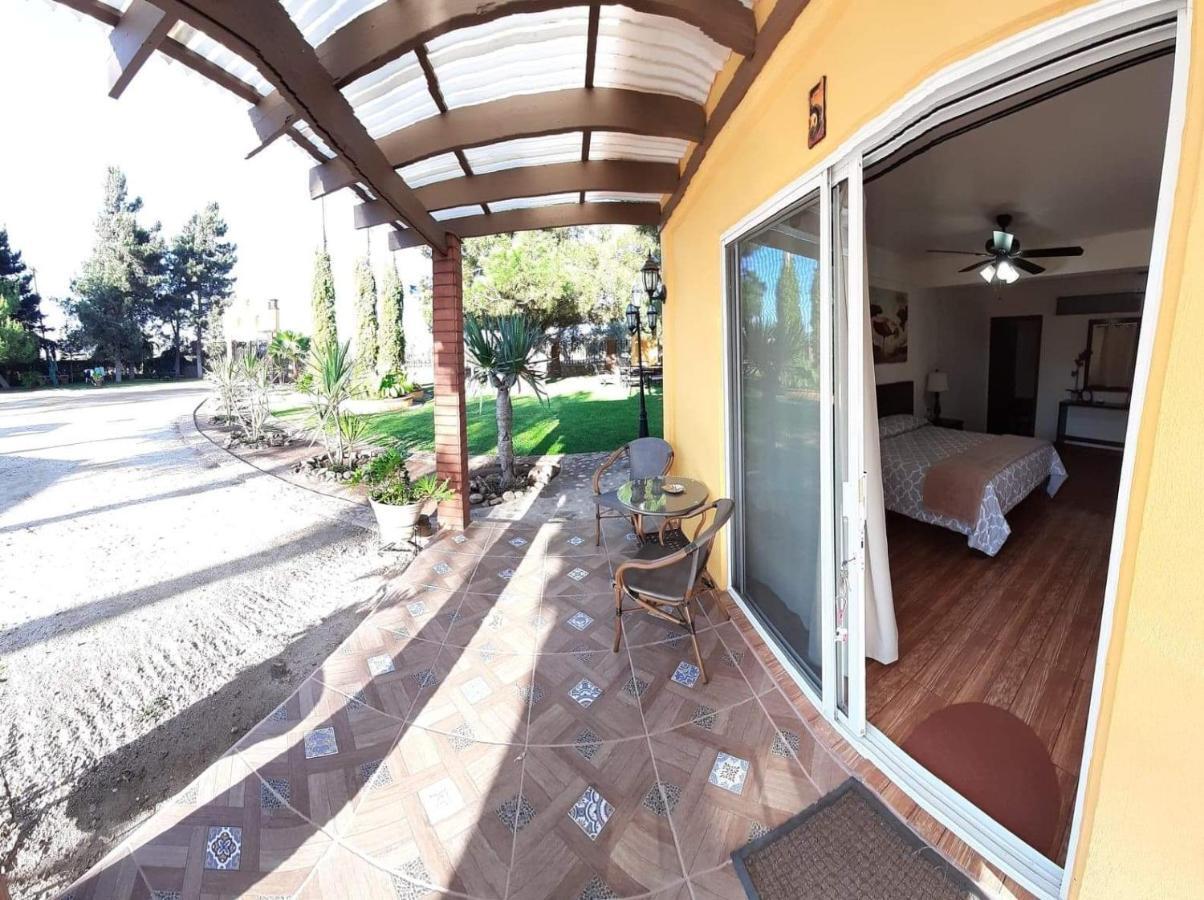 Хостел Rancho El Campanario En La Ruta Del Vino Валье-де-Гуадалупе Экстерьер фото